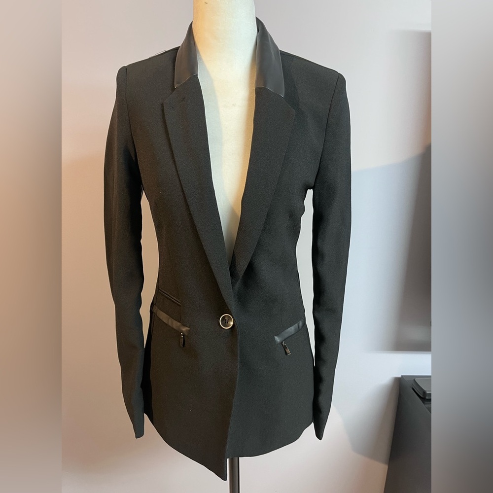 Women’s blazer